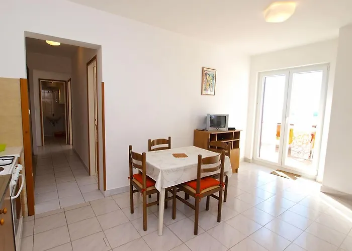 아파트 981 라벡