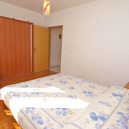 Apartment 981 Rabac