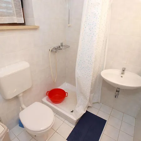 Apartment 981
