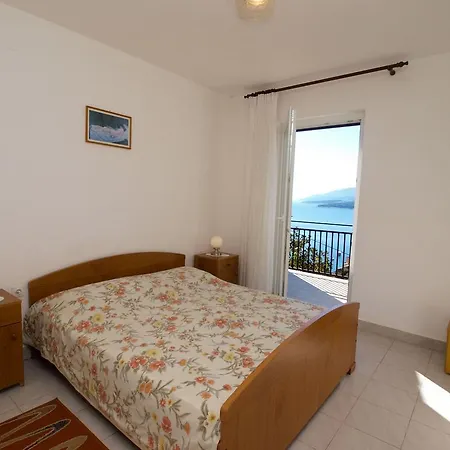 981 Apartment Rabac