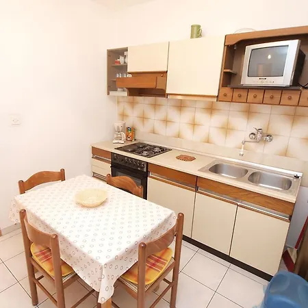 981 Apartment *