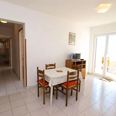 Apartment 981 Rabac
