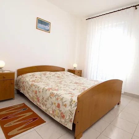 981 Apartment *