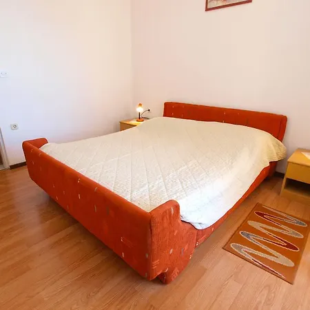 981 Apartment