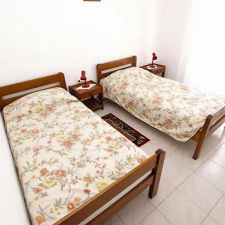 981 Apartment *